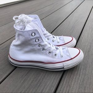 Converse Chuck Taylor Hightop All Star Sneakers